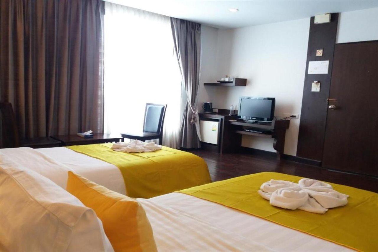 Nicha Suite Hua Hin Hotel Extérieur photo