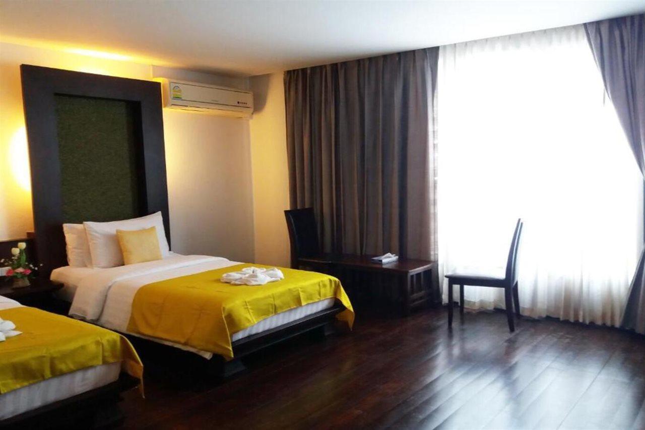 Nicha Suite Hua Hin Hotel Extérieur photo