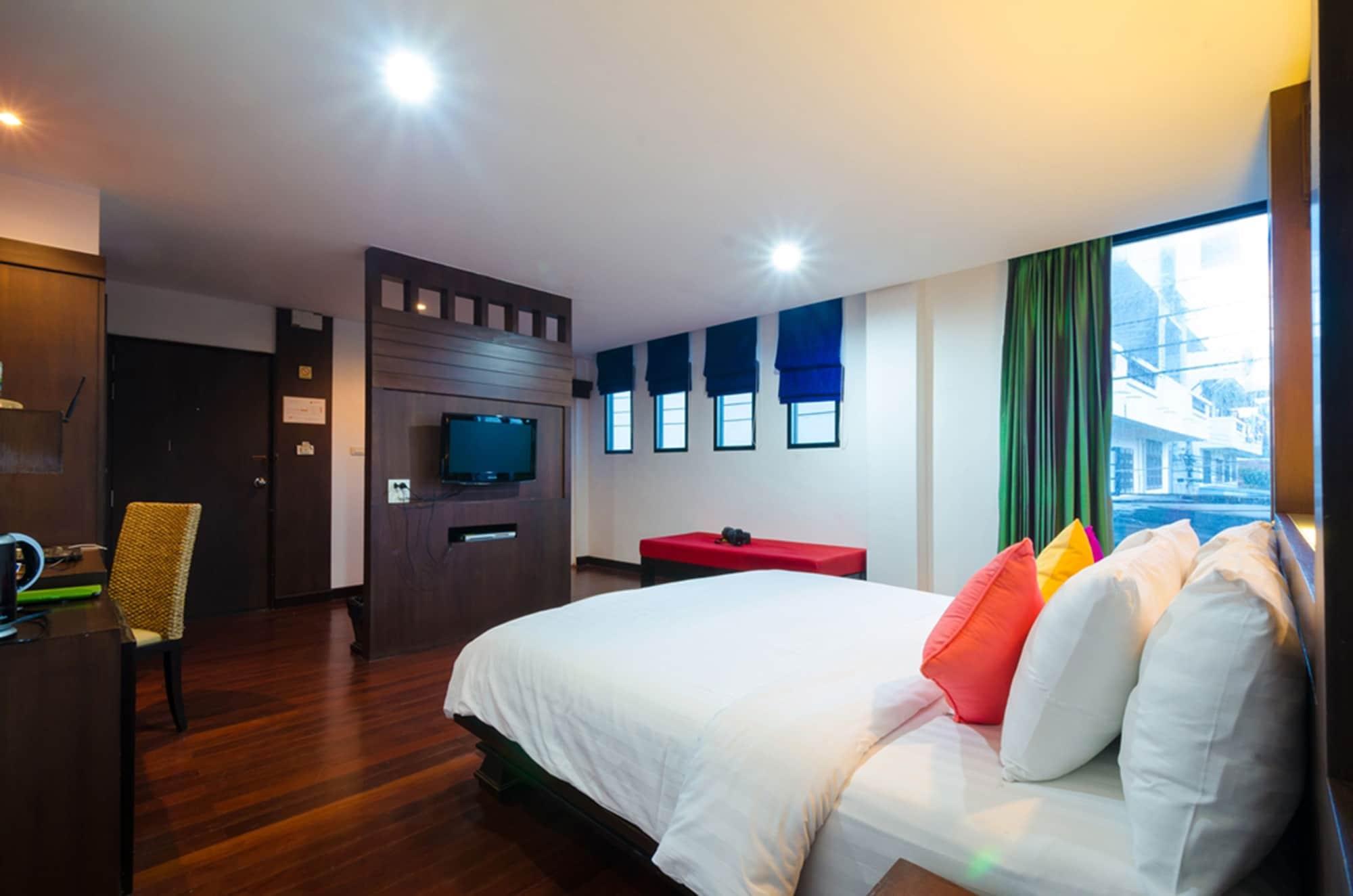 Nicha Suite Hua Hin Hotel Extérieur photo
