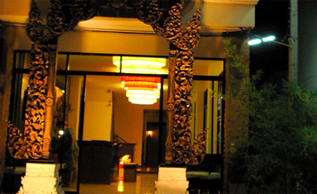 Nicha Suite Hua Hin Hotel Extérieur photo