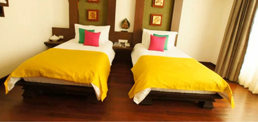 Nicha Suite Hua Hin Hotel Extérieur photo